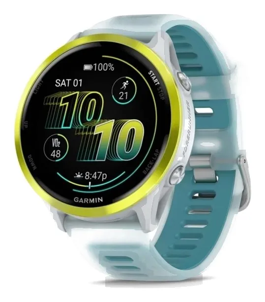 Garmin Forerunner 570 på vit bakgrund